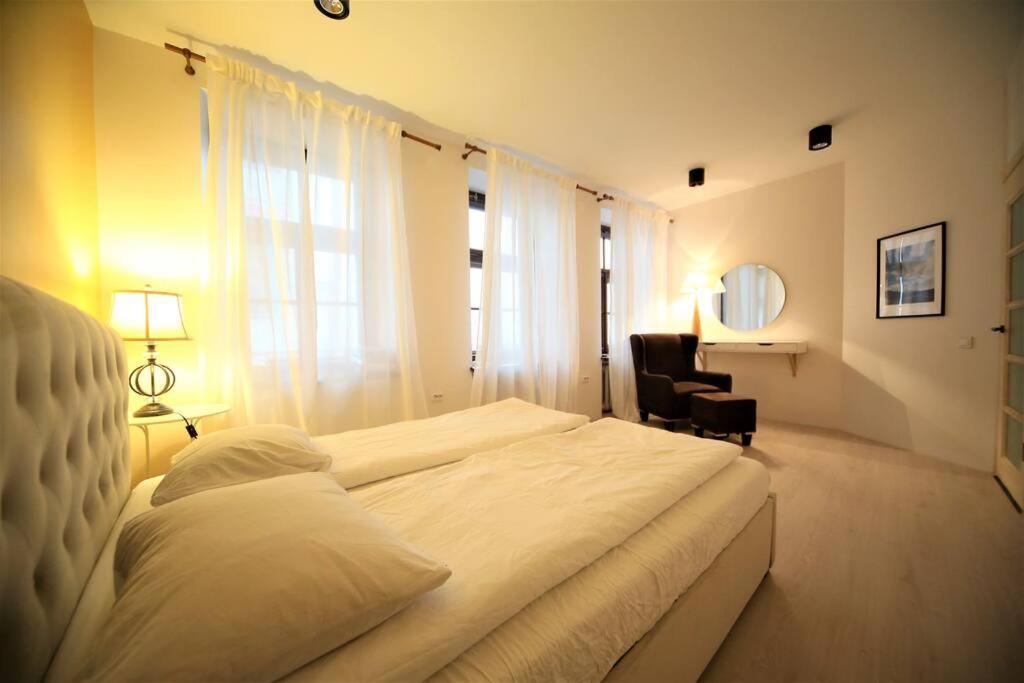 Lovely Two Bedroom In The Old Town Riga Ngoại thất bức ảnh
