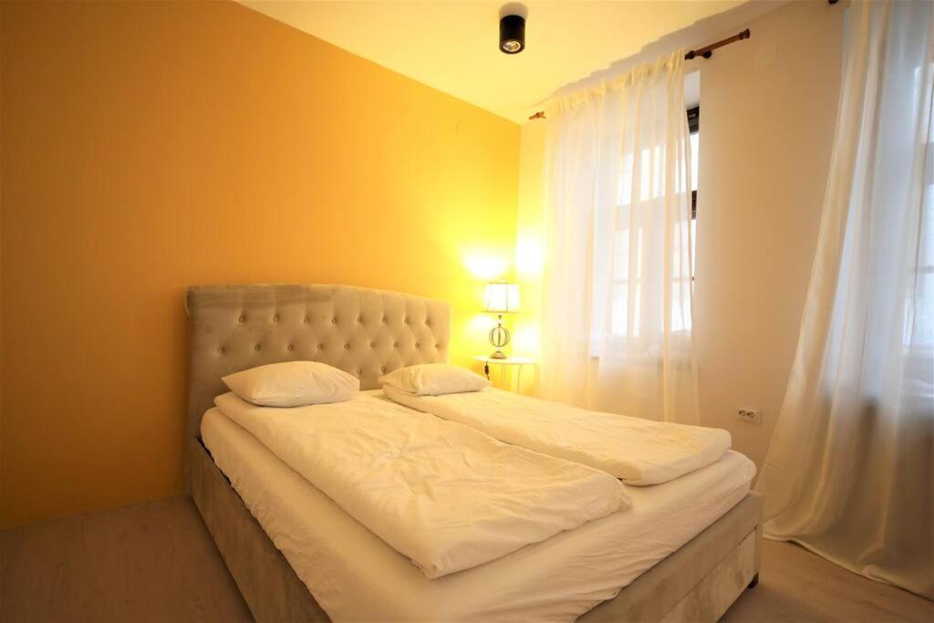 Lovely Two Bedroom In The Old Town Riga Ngoại thất bức ảnh